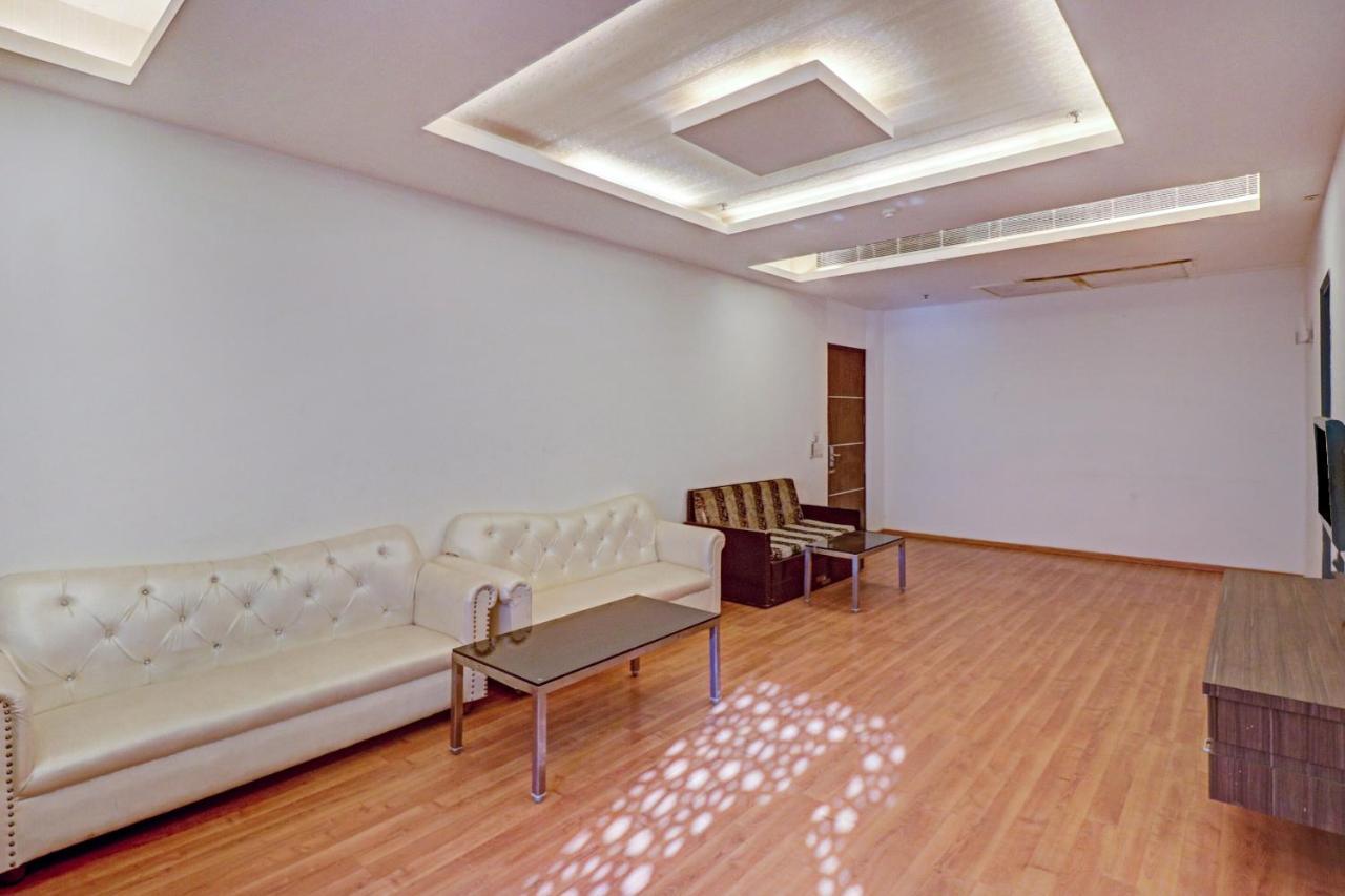 Hotel Oyo Townhouse 484 Sanskriti Dillí Exteriér fotografie